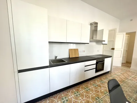 3 bed Town House For Rent in Kalkara, Kalkara - thumb 8