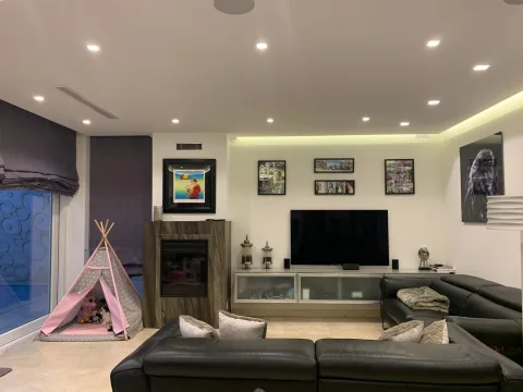 4 bed Villa For Rent in Ibragg, Ibragg - thumb 2