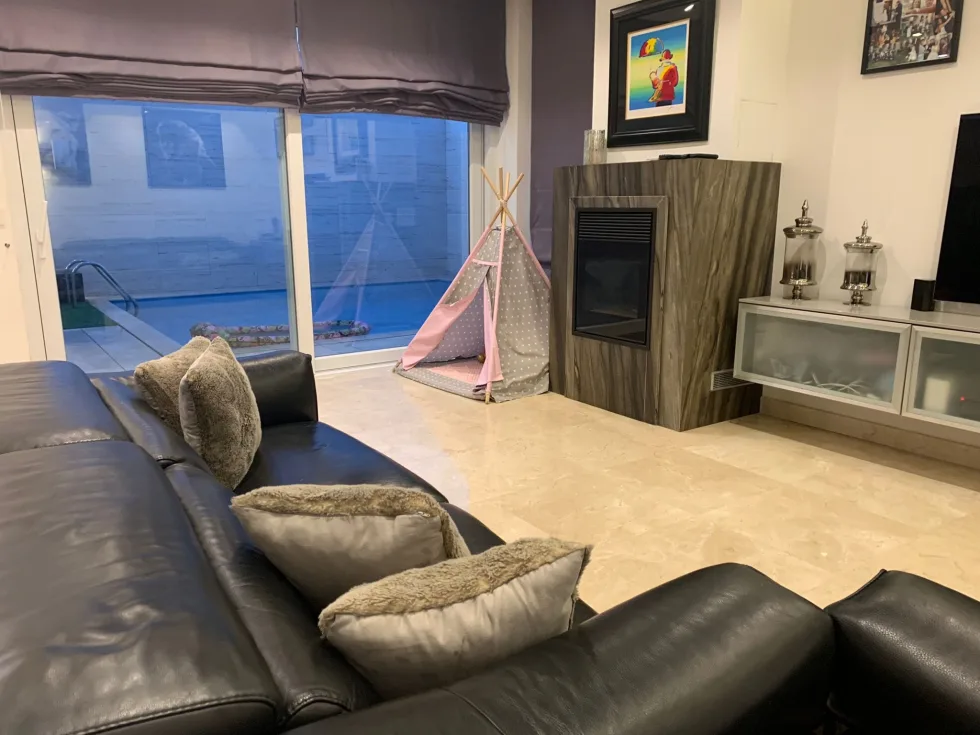 4 bed Villa For Rent in Ibragg, Ibragg - thumb 3