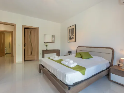 3 bed Apartment For Rent in Swieqi, Swieqi - thumb 12