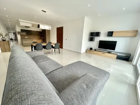 3 bed Apartment For Rent in Attard, Attard - thumb 1