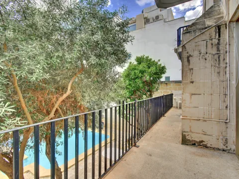 4 bed Villa For Rent in Ta' Xbiex, Ta' Xbiex - thumb 11