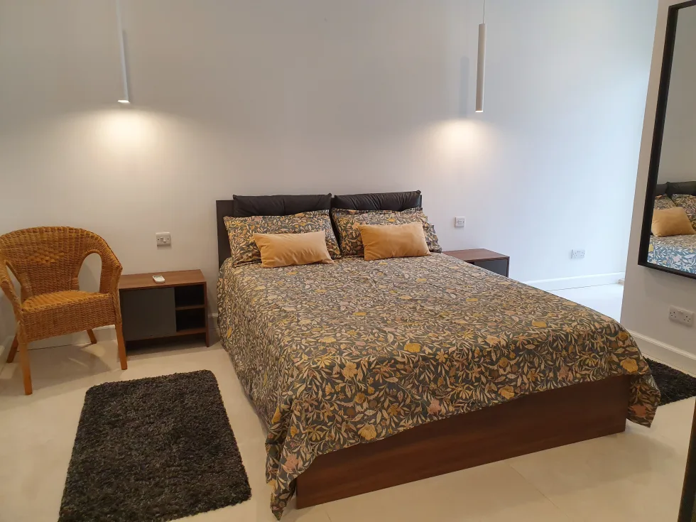 4 bed Apartment For Rent in Sliema, Sliema - thumb 10
