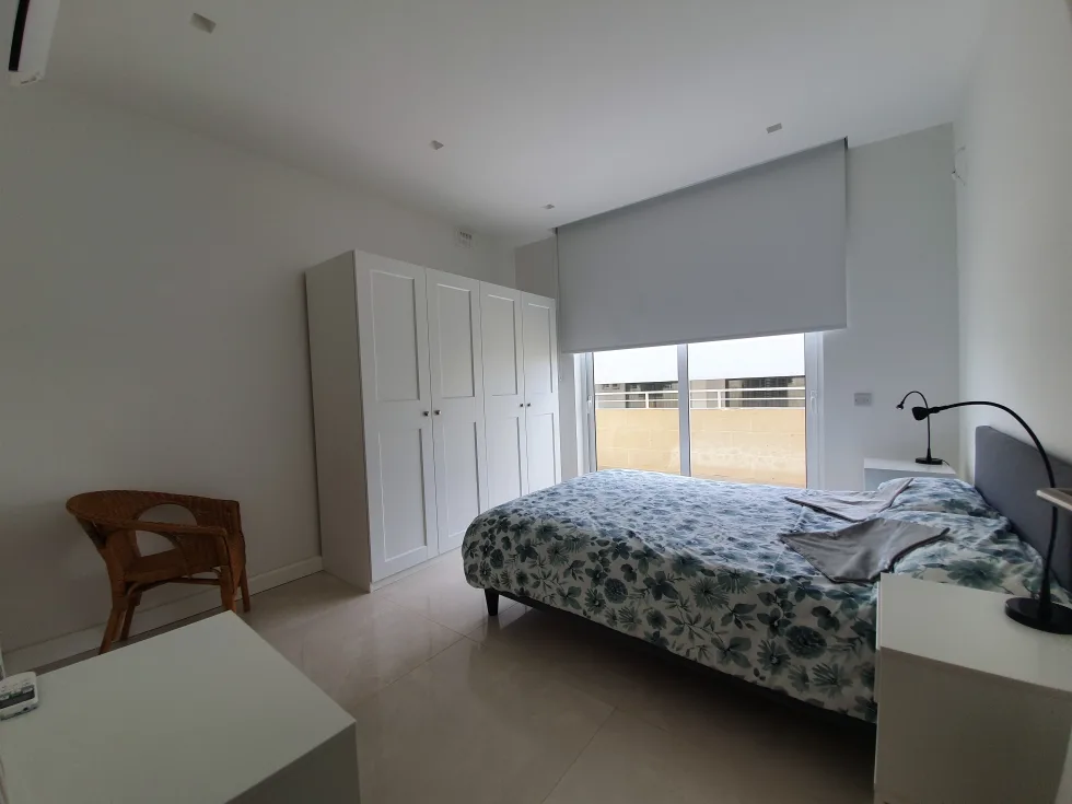 4 bed Apartment For Rent in Sliema, Sliema - thumb 12