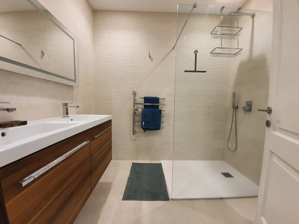 4 bed Apartment For Rent in Sliema, Sliema - thumb 16