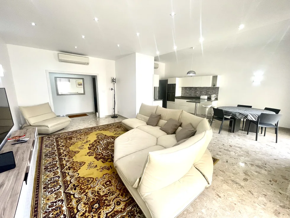 4 bed Apartment For Rent in Sliema, Sliema - thumb 2