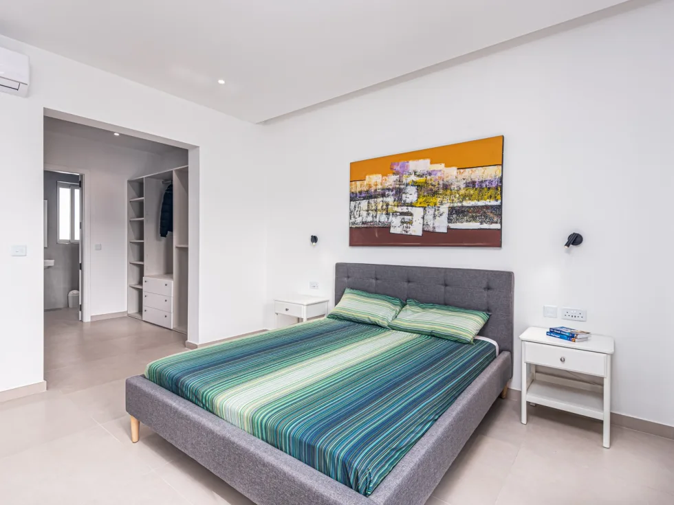 2 bed Apartment For Rent in Sliema, Sliema - thumb 7