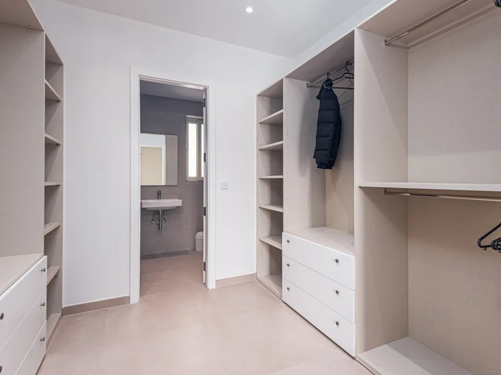 2 bed Apartment For Rent in Sliema, Sliema - thumb 9