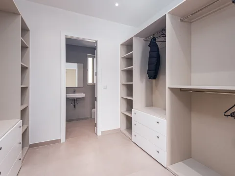 2 bed Apartment For Rent in Sliema, Sliema - thumb 9