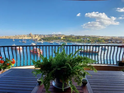 3 bed Apartment For Sale in Sliema, Sliema - thumb 1