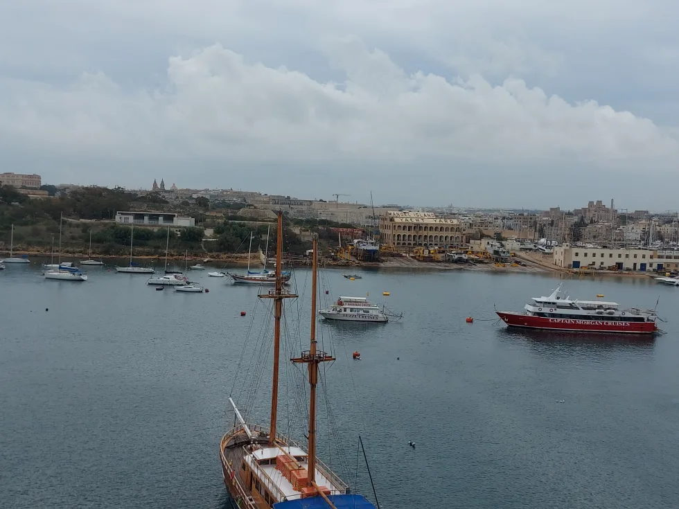 3 bed Apartment For Sale in Sliema, Sliema - thumb 3