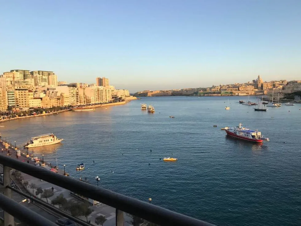 3 bed Apartment For Rent in Sliema, Sliema - thumb 9