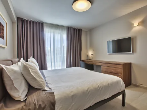 2 bed Apartment For Rent in Sliema, Sliema - thumb 10