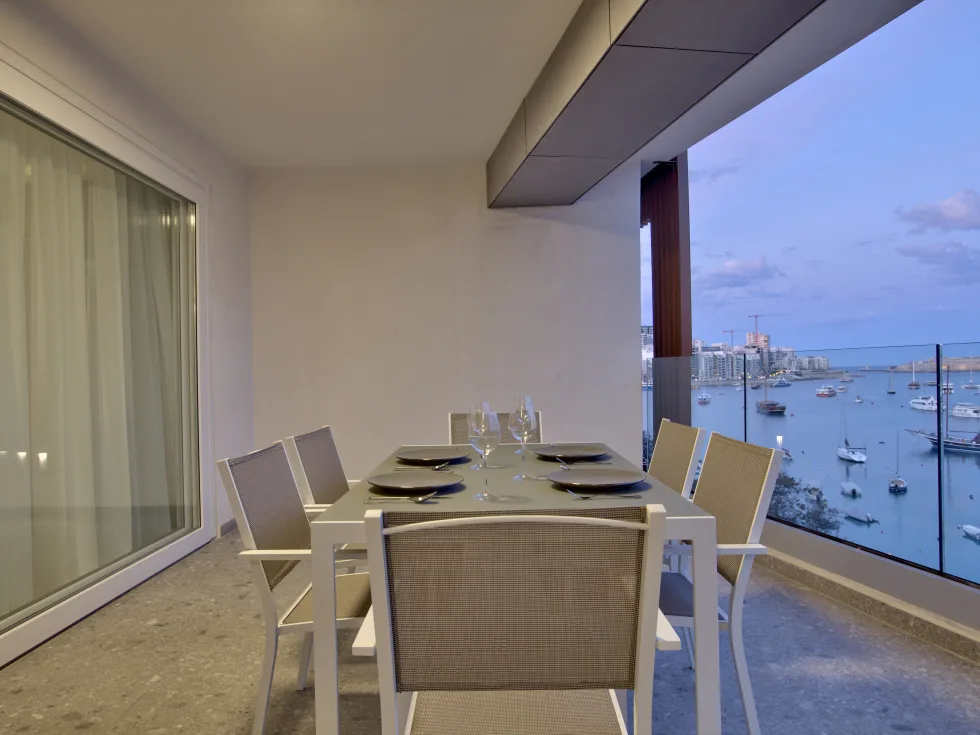 2 bed Apartment For Rent in Sliema, Sliema - thumb 6