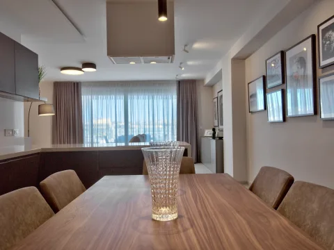 3 bed Apartment For Rent in Sliema, Sliema - thumb 4