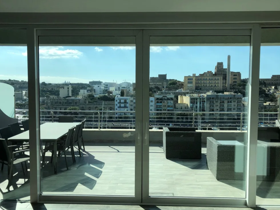 3 bed Apartment For Rent in Ta' Xbiex, Ta' Xbiex - thumb 13