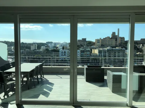 3 bed Apartment For Rent in Ta' Xbiex, Ta' Xbiex - thumb 13