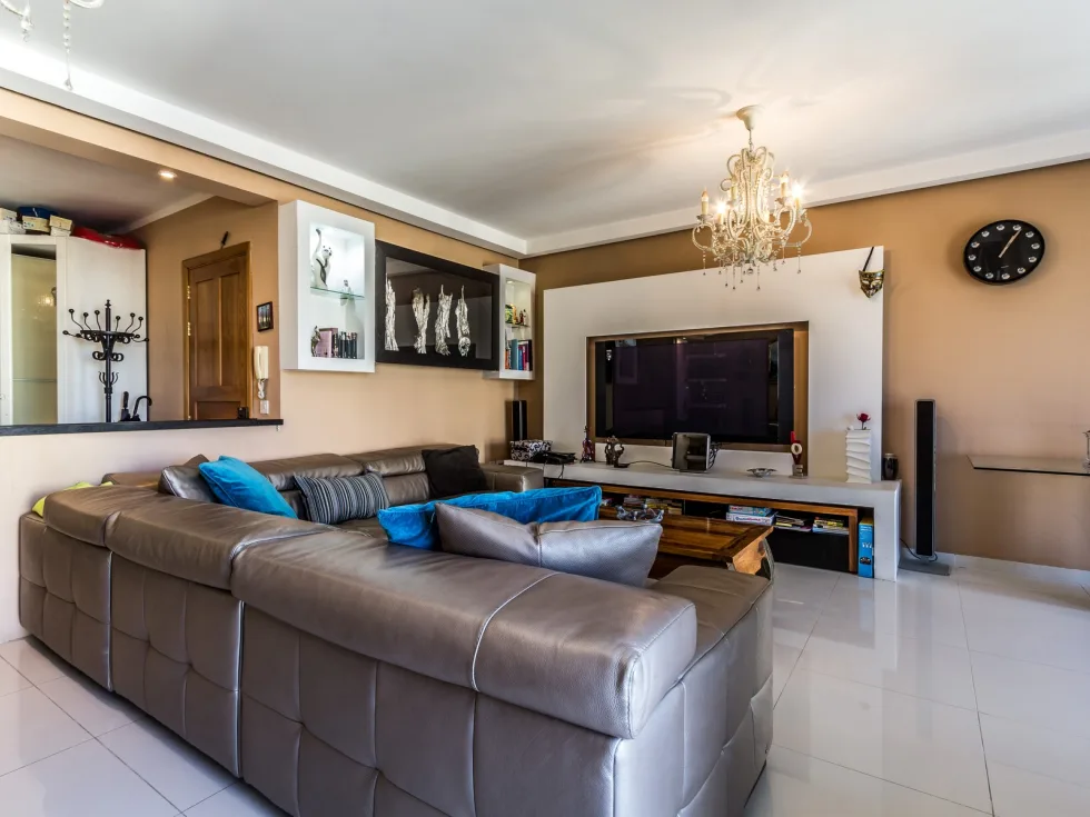 3 bed Apartment For Sale in Sliema, Sliema - thumb 2