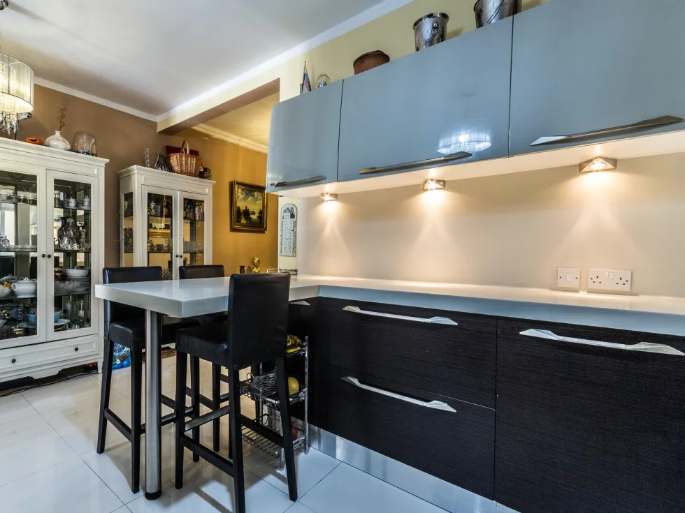 3 bed Apartment For Sale in Sliema, Sliema - thumb 6