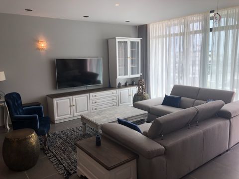 3 bed Apartment For Rent in St Julian's, St Julian's - thumb 1