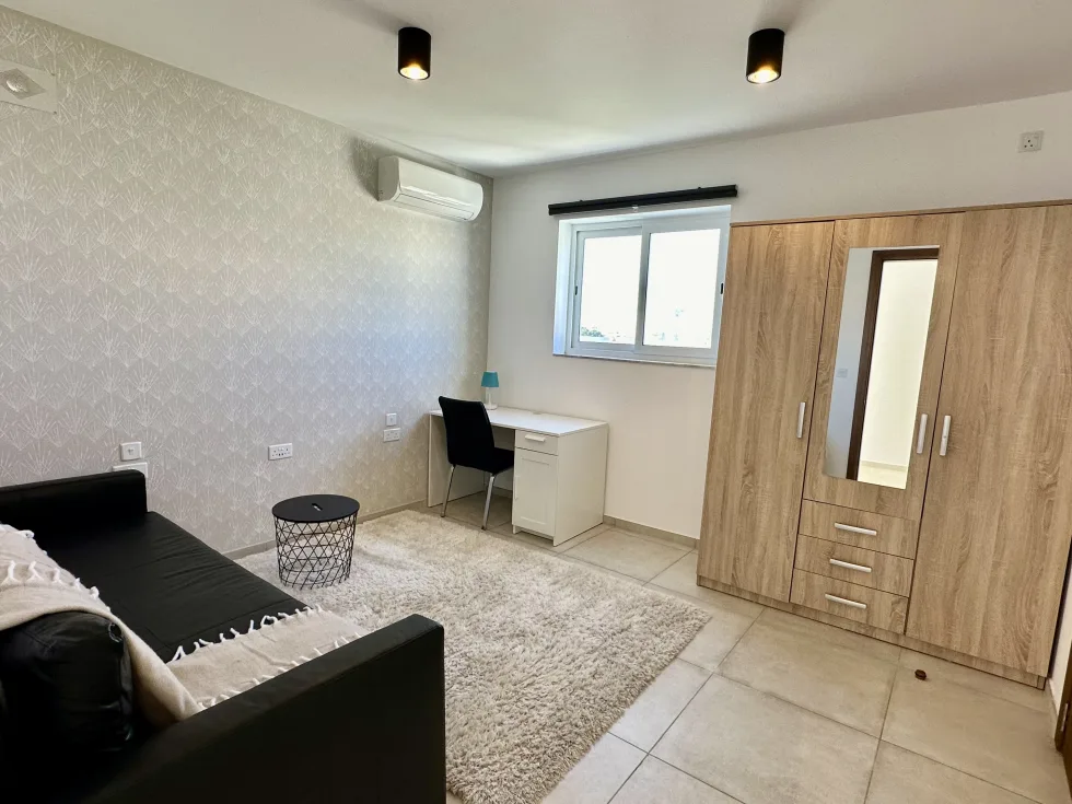 2 bed Penthouse For Rent in St Julian's, St Julian's - thumb 10