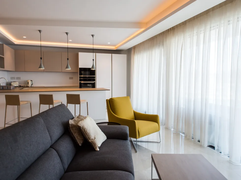 3 bed Apartment For Rent in Ta' Xbiex, Ta' Xbiex - thumb 2