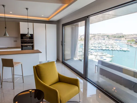 3 bed Apartment For Rent in Ta' Xbiex, Ta' Xbiex - thumb 7