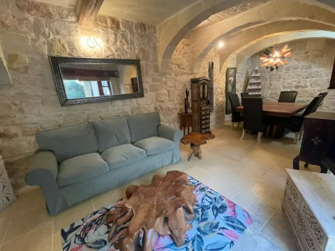 4 bed House of Character For Rent in Mosta, Mosta - thumb 3