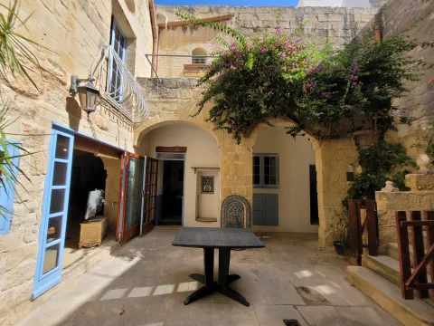 4 bed House of Character For Rent in Mosta, Mosta - thumb 4
