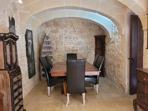 4 bed House of Character For Rent in Mosta, Mosta - thumb 6