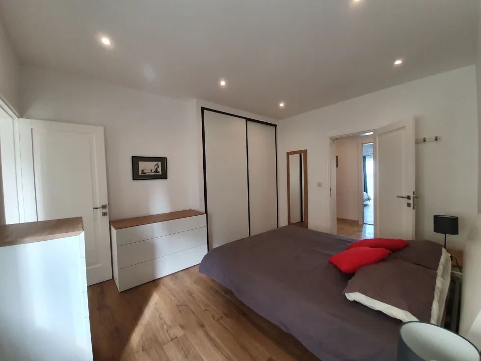 3 bed Apartment For Rent in Sliema, Sliema - thumb 10