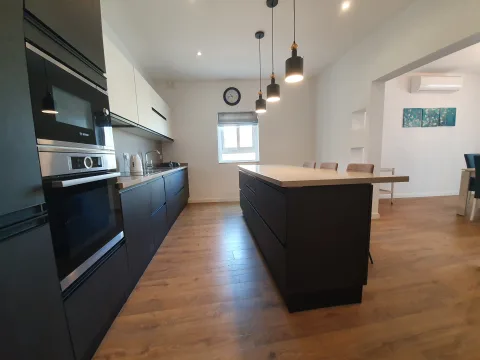 3 bed Apartment For Rent in Sliema, Sliema - thumb 4