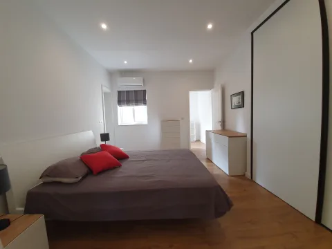 3 bed Apartment For Rent in Sliema, Sliema - thumb 9