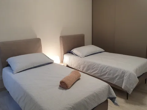 3 bed Apartment For Rent in Swieqi, Swieqi - thumb 8