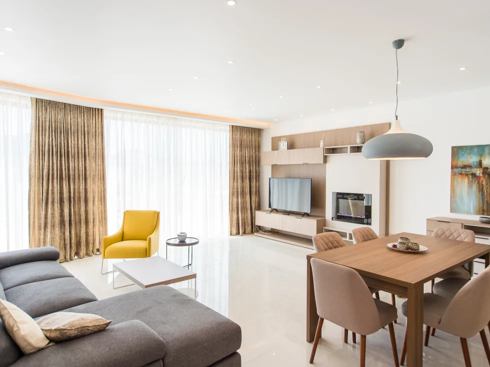 2 bed Penthouse For Rent in Ta' Xbiex, Ta' Xbiex - thumb 12