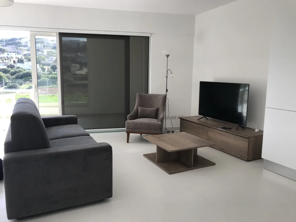 3 bed Apartment For Rent in Bahar ic-Caghaq, Bahar ic-Caghaq - thumb 4