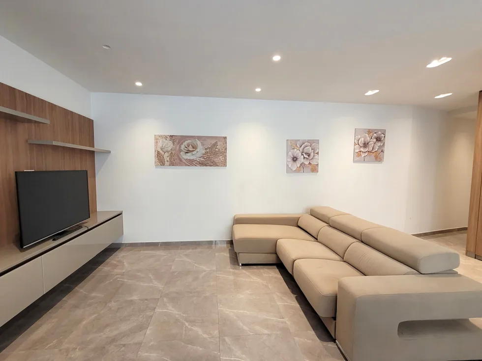 2 bed Apartment For Rent in St Julian's, St Julian's - thumb 1