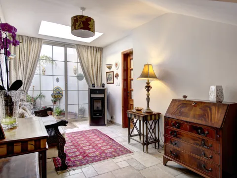 3 bed Town House For Rent in Attard, Attard - thumb 2