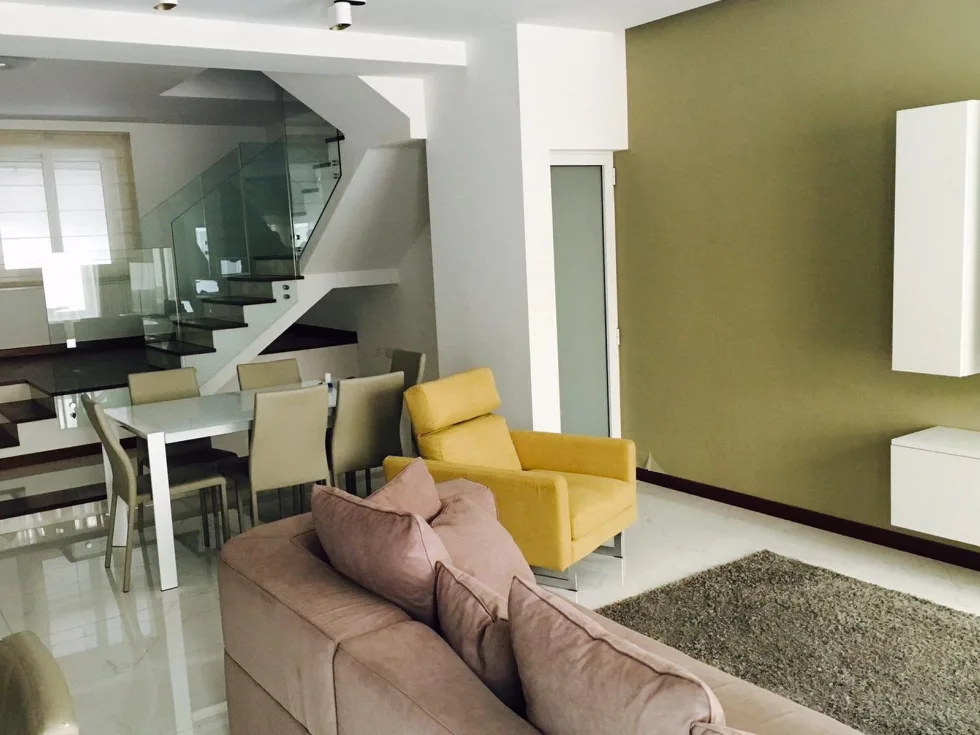 3 bed Apartment For Rent in Sliema, Sliema - thumb 2