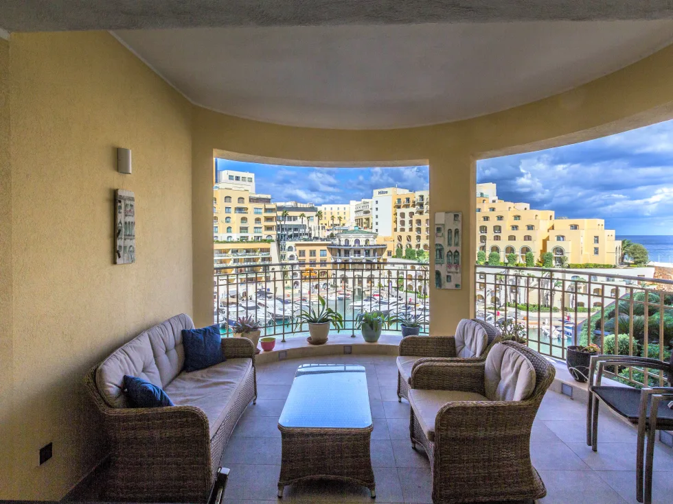 2 bed Apartment For Rent in St Julian's, St Julian's - thumb 1