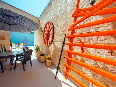 3 bed Farmhouse For Rent in Marsaxlokk, Marsaxlokk - thumb 10