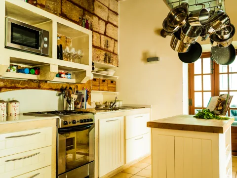 3 bed Farmhouse For Rent in Marsaxlokk, Marsaxlokk - thumb 5