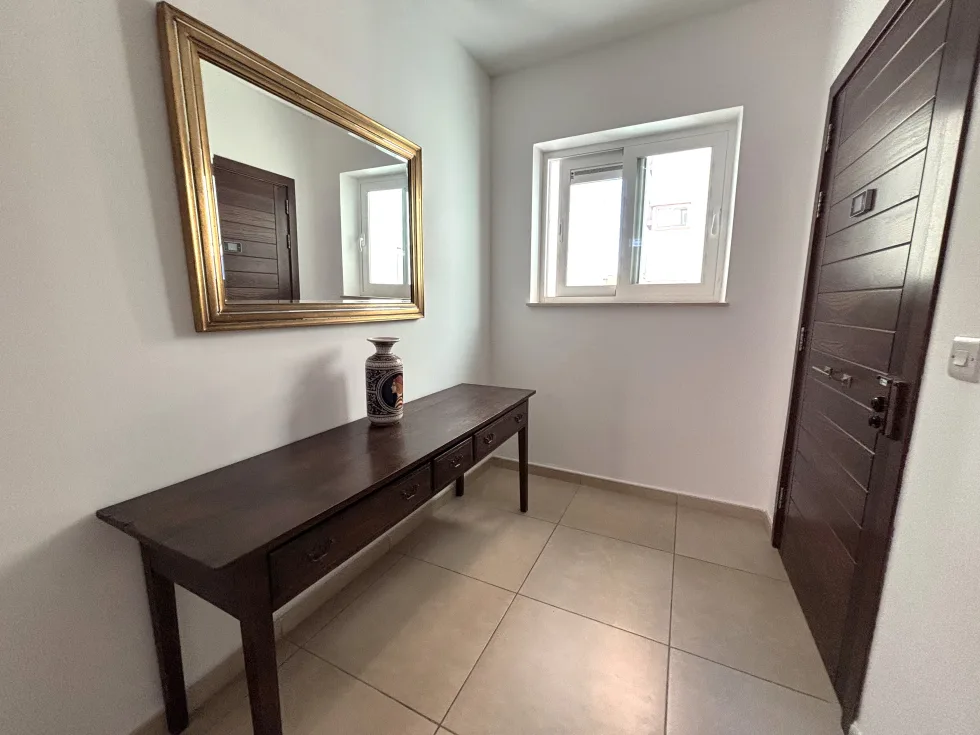 3 bed Apartment For Rent in Sliema, Sliema - thumb 8