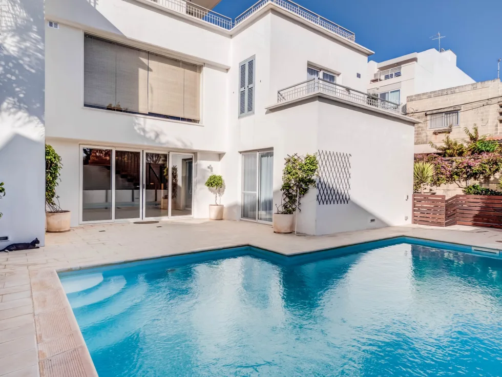 3 bed Villa For Rent in Naxxar, Naxxar - thumb 1