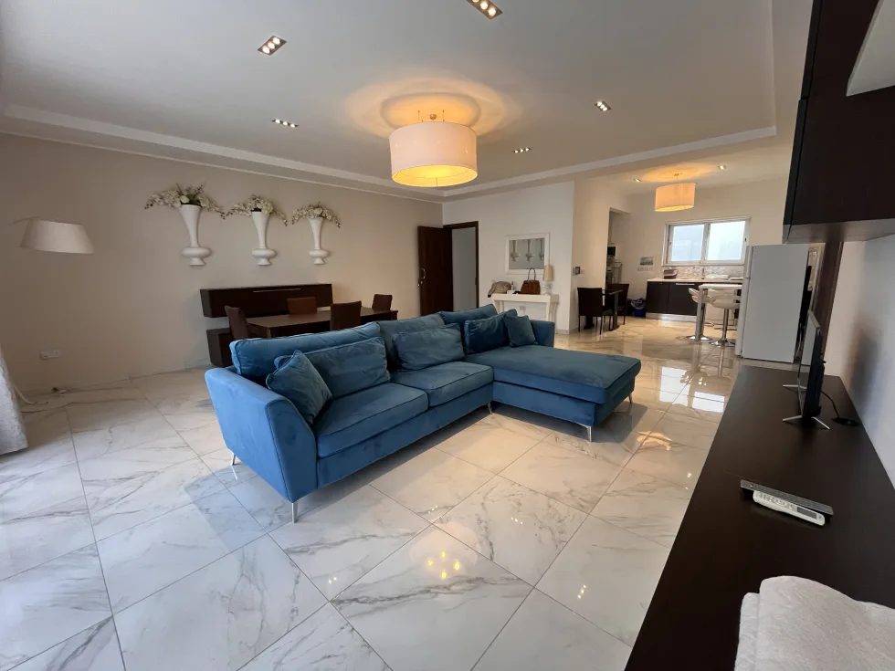 2 bed Apartment For Rent in Swieqi, Swieqi - thumb 1