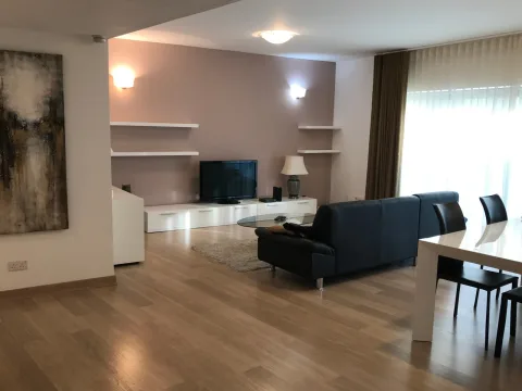 3 bed Apartment For Rent in St Julian's, St Julian's - thumb 1