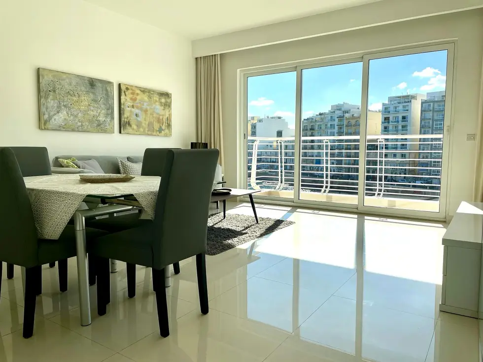 2 bed Apartment For Rent in St Julian's, St Julian's - thumb 6