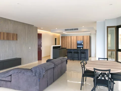 3 bed Apartment For Rent in Sliema, Sliema - thumb 2