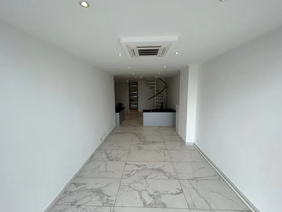 0 bed Office For Rent in Sliema, Sliema - thumb 1