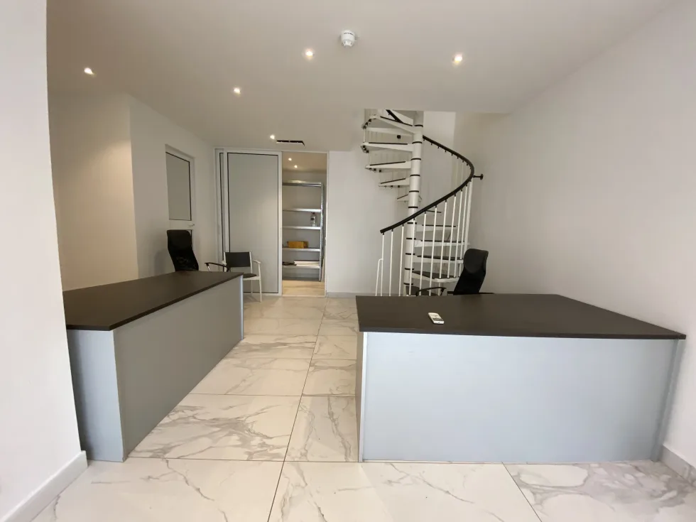 0 bed Office For Rent in Sliema, Sliema - thumb 2